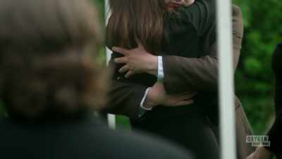  She was right up close to him, - Mastermind of Murder