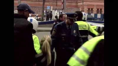She said, "How can you leave
if you can't even walk?" - 11M: Terror in Madrid