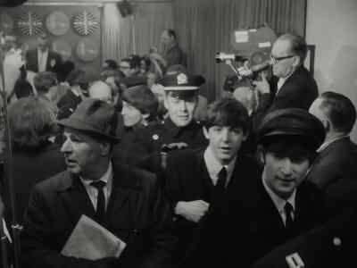 ♪ She said you hurt her so ♪ - Beatles '64