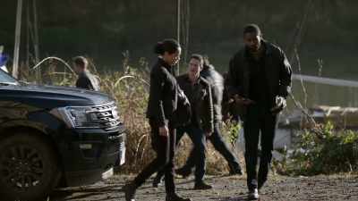 She said she saw
four or five teenagers - Debris