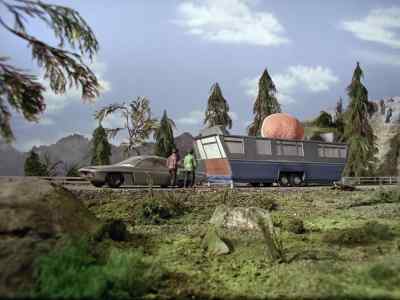 - She said there was
nothing in the cottage. - Joe 90