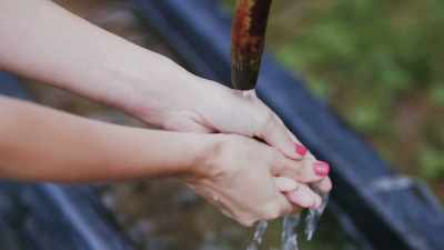 She said, 'What, wait, you
went and washed your hand? - Is Mindfulness Right for You?