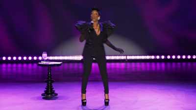 She said, "You are my business." - Sommore: Queen Chandelier