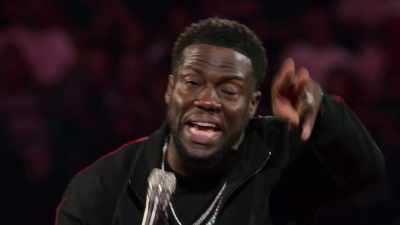 She said, "You want to see it?" - Kevin Hart: Irresponsible