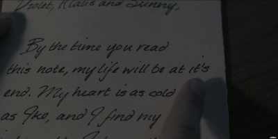 She says "it's," I-T-apostrophe-S,
meaning "it is." - A Series of Unfortunate Events