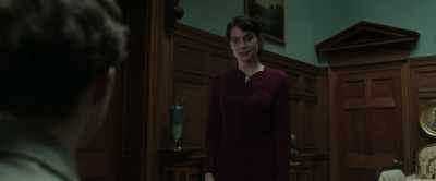 She says you speak
in English only. - The Good Liar