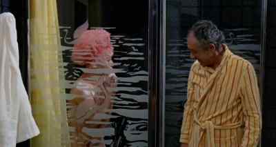 SHE SCREAMS
Blimey! - Carry on Abroad