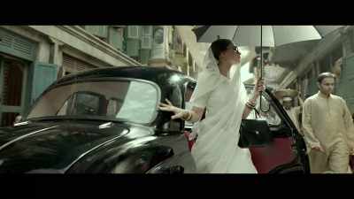 She shines and glows - Gangubai Kathiawadi