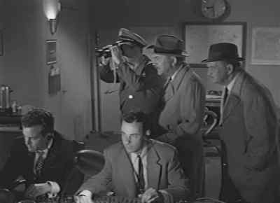 She should be on
the glide path now. - The Flight That Disappeared