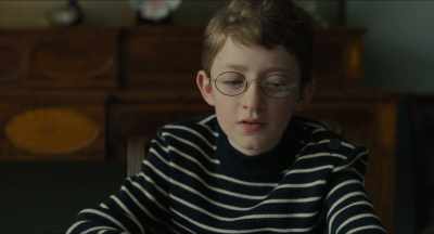 She should go to the planetarium, - The Goldfinch