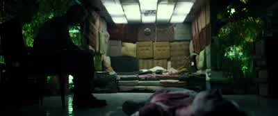 She should have gone to prison, but... - Don't Breathe