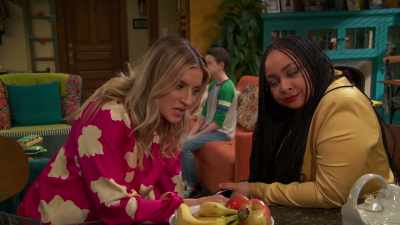 She shouldn't have
had to bring the heat. - Raven's Home