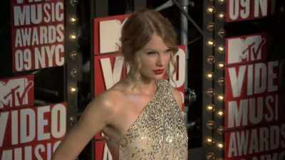 She has shown so many times - Taylor Swift vs Scooter Braun: Bad Blood