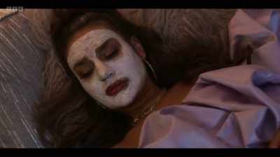 - SHE SIGHS - Henpocalypse!