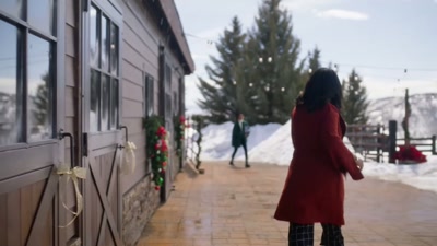 SHE SIGHS - Yuletide the Knot