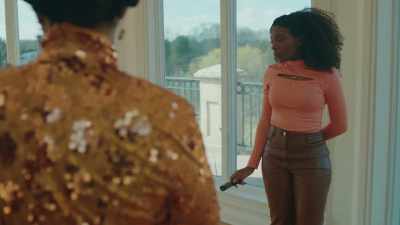 - She was so mean...
- Partygoers: ♪ Happy birthday ♪ - Random Acts of Flyness