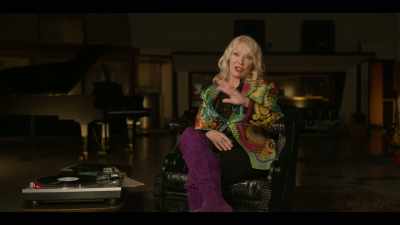 She stomped off, - Women Who Rock