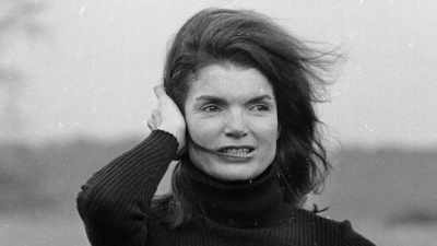 She stood there for a moment,
then leaned over - JFK: What The Doctors Saw