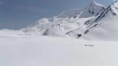 She survives a blizzard
on the Finsteraarhorn - Tales From The Explorers Club