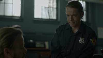 She swears her colleague, Harry Belfort, - Deadly Estate