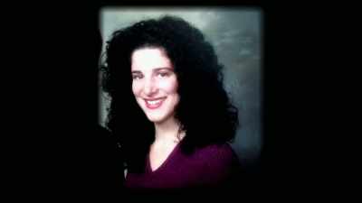 SHE TENDED TO GRAVITATE
TOWARD OLDER MEN... - Chandra Levy: An American Murder Mystery