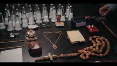 She had the necklace,
Grant's Princeton pin, - A Man on the Inside