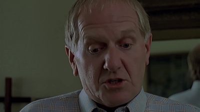 She had these coins. - Midsomer Murders