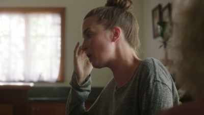 She thinks it's practically
a criminal offense, - Snapshots