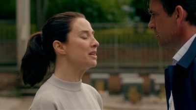 She told Ian to get a paternity test. - The Replacement