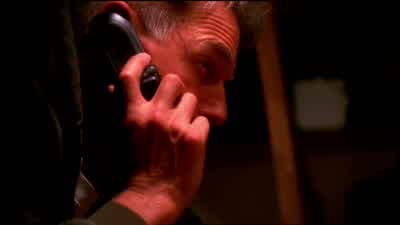 She told them there was a bomb on a navy ship. - NCIS
