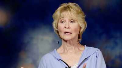 She took one look at e.T, - In Search of Tomorrow
