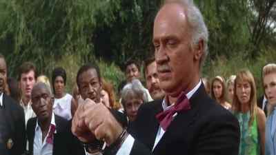 - She turned him white.
- He's done it! - Finian's Rainbow
