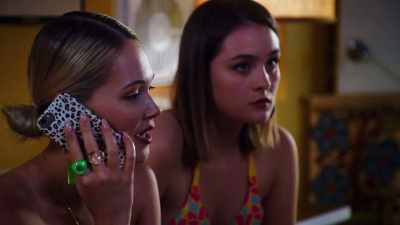 -She uh, she see me too?
- Yup, she did. - Now Apocalypse