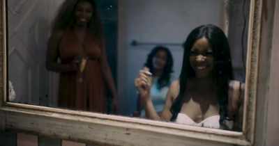 She walked in with the
only necessity she needs. - 10 Reasons Why Men Cheat