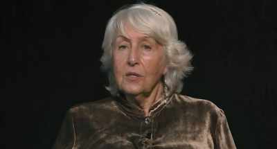She wanted to be with him. - Marianne & Leonard: Words of Love