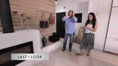 She was wanting minimal,
modern, with industrial, - Fixer Upper: Behind the Design