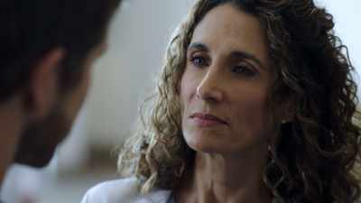 She wants Bell, who's my choice. - The Resident
