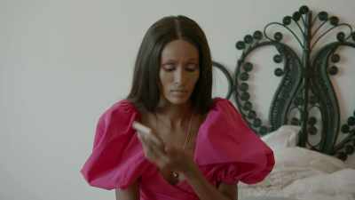She wants to make me feel bad,
like I'm not good enough. - The Real Housewives of Dubai