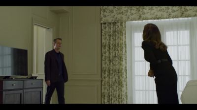 She wants to see me. - House of Cards