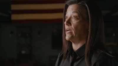 She went into
a complete panic attack. - Confronting a Serial Killer
