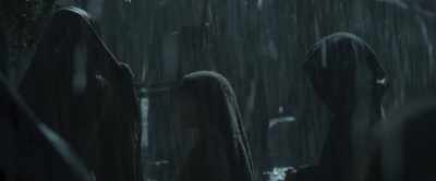 She won't come.
It's raining too much. - Fatima