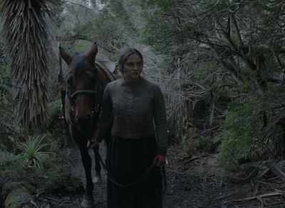 She wont get through there.
Too steep. - The Nightingale