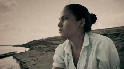 SHE WOULD SEE MEN GO OUT
TO FISH IN CANOES, - Expedition Mungo