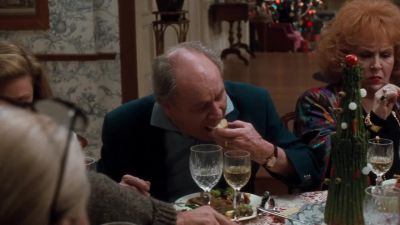 She wrapped up her damn cat. - National Lampoon's Christmas Vacation