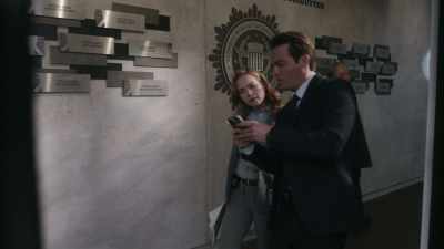 She wrote that I'm a
narcissistic serial dater - The Rookie: Feds