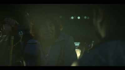 She'd grab it by the neck, - Fight Night: The Million Dollar Heist