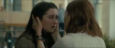 - She'll be here.
- I don't care about Isabel. I care about you. - After the Wedding