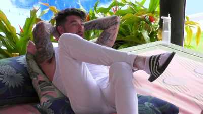 >> SHE'LL PROBABLY -- THAT'S
PROBABLY SOMETHING THAT - Love Island