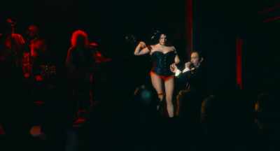She'll shake you to your core - Cabaret Maxime