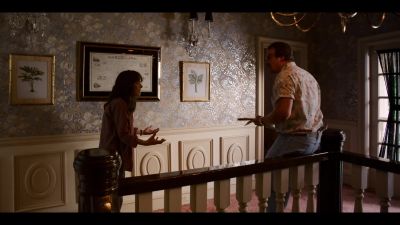 - Shepard, come in. Over.
- Comms are down, sir. - Stranger Things